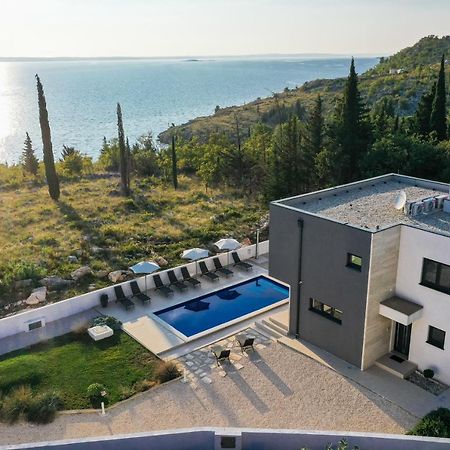 Villa Royal Promons - Heated Pool à Starigrad Paklenica Extérieur photo