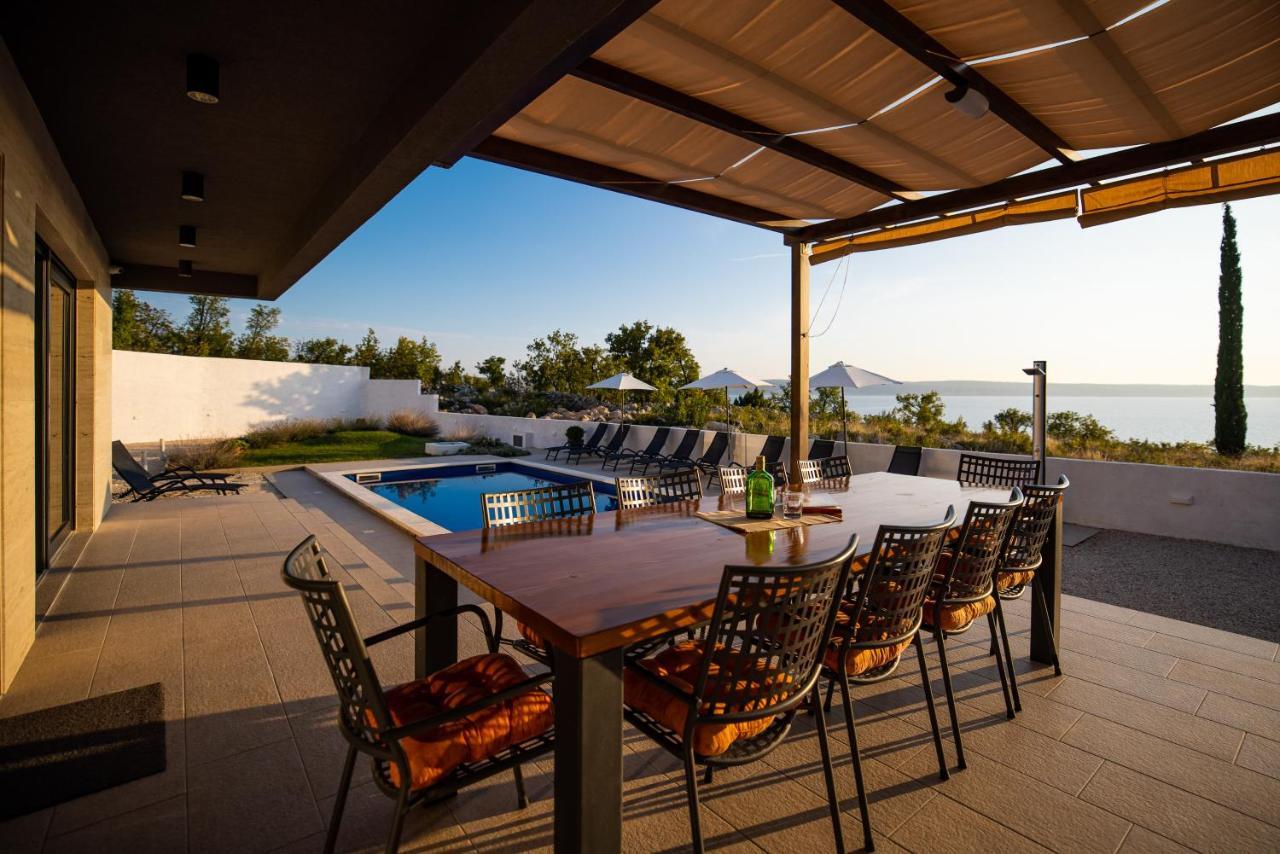 Villa Royal Promons - Heated Pool à Starigrad Paklenica Extérieur photo